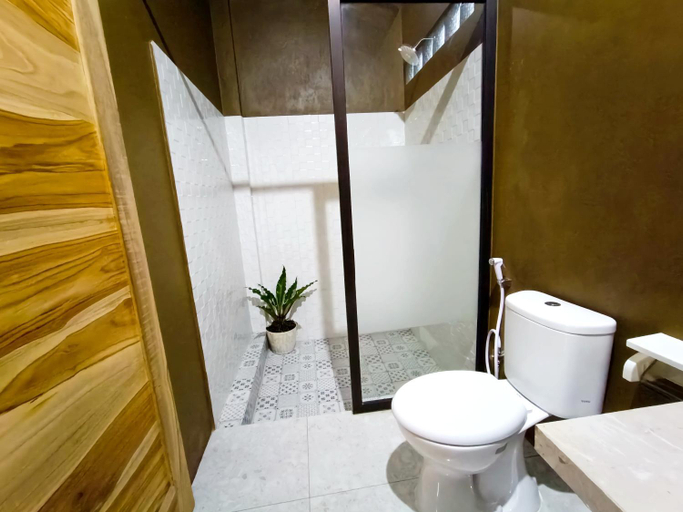 Bathroom 4, Artomoro Bali, Buleleng