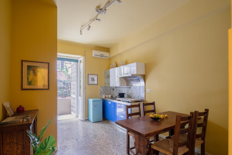 Others 2, B&B Anturium, Rome