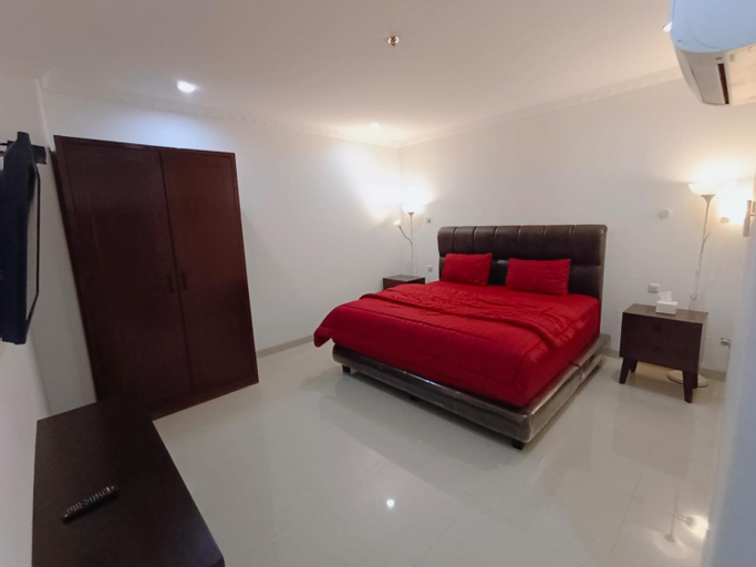 Bedroom 12