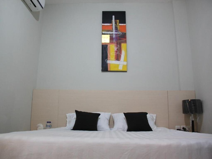 Bedroom 13