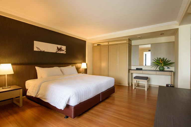 Bedroom 23
