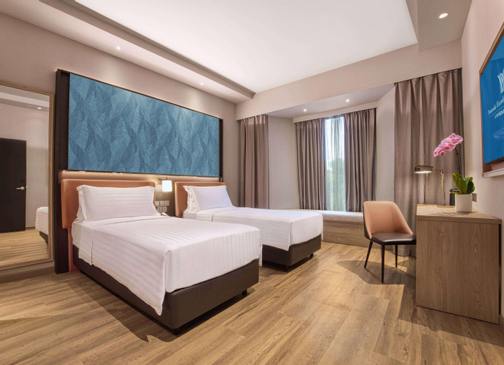 Bedroom 13