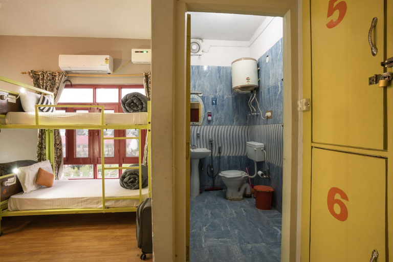 Bathroom 3, Zostel Srinagar, Srinagar