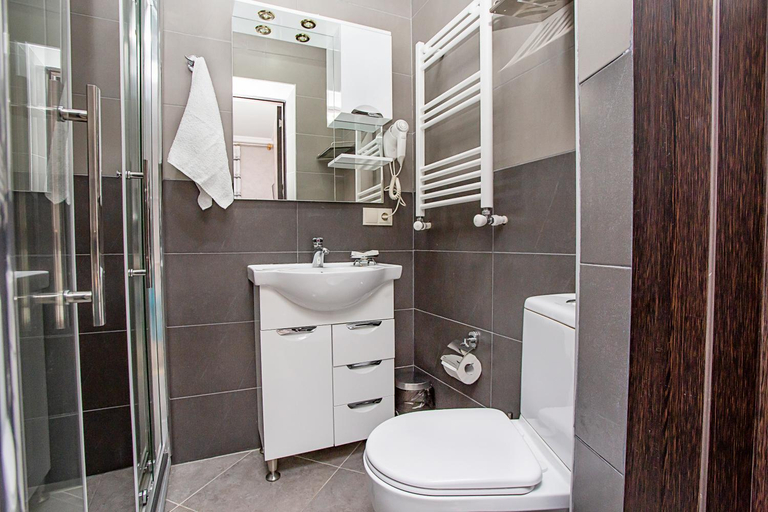 Bathroom 3, Teatron, Tbilisi