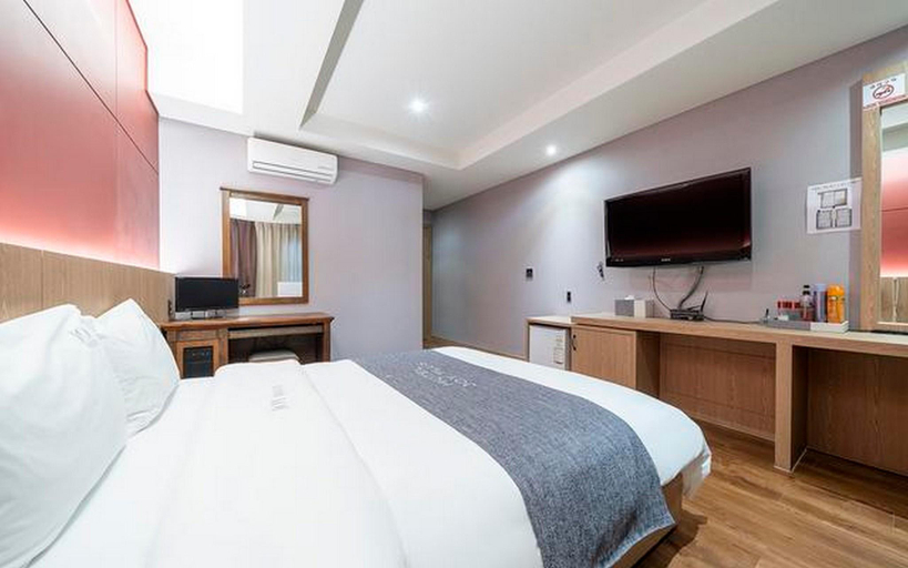 Bedroom 2, Suwon Joy, Suwon