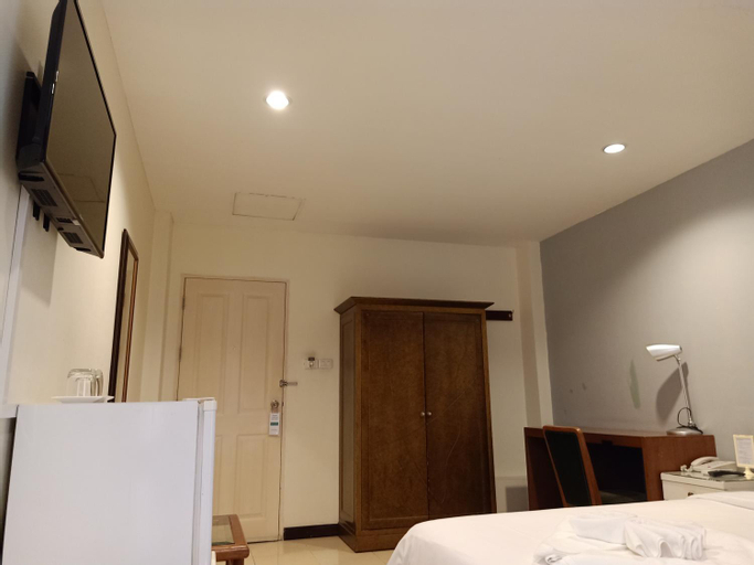 Bedroom 15