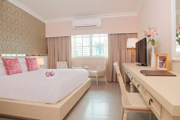 Bedroom 18