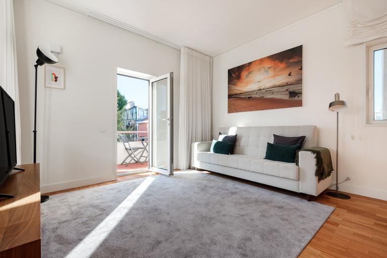 Bedroom 2, Acm034 Bombarda Homes, Spacious 1BR w/ Balcony, Porto