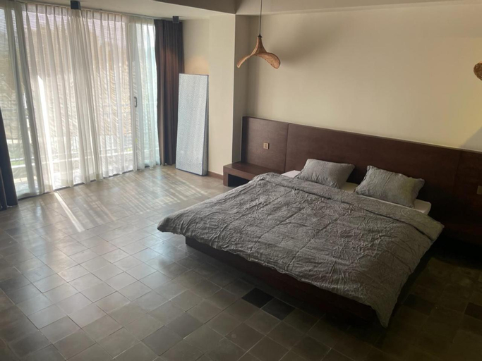 Bedroom 16