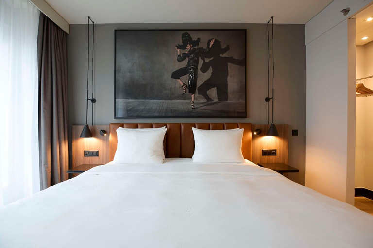 Bedroom 18