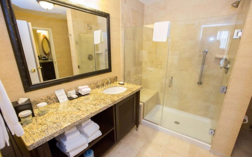 Bathroom 10
