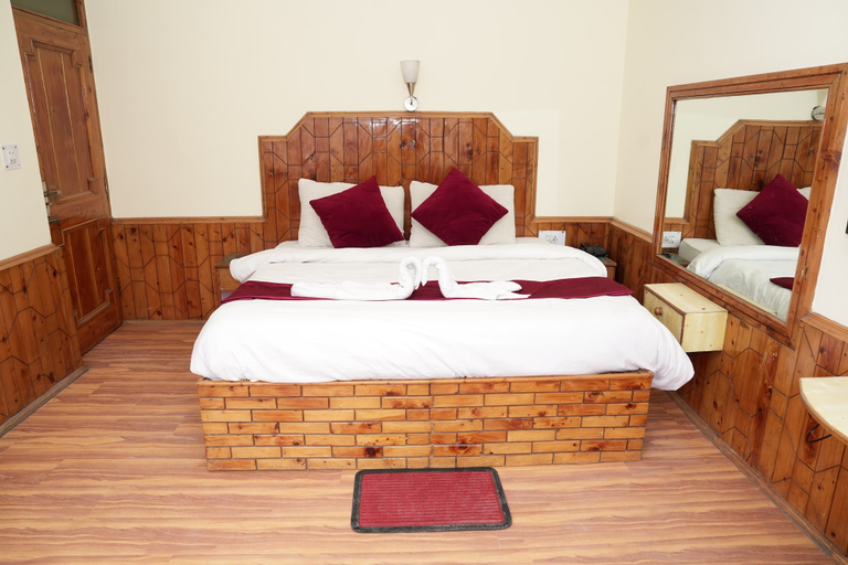 Bedroom 5, Hotel The Royal Kingdom Manali, Kullu