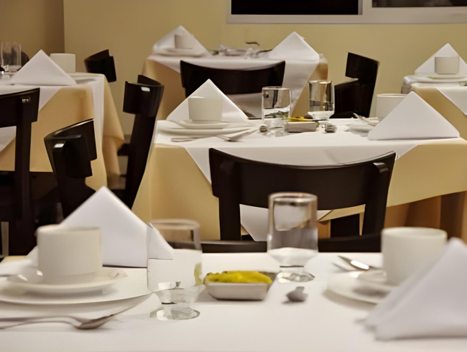 Food & Drinks 4, Hotel Saron, Luziânia