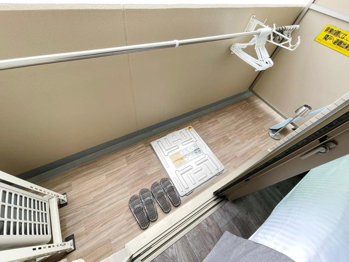 Bedroom 1, Casaen - Spacious 1BR Apt For 6 Ppl Great Location with room wifi, Hiroshima