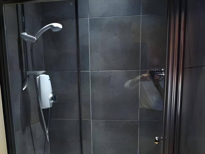 Bathroom 5, Primrose House St. Ives, Cornwall