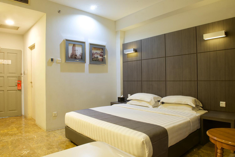Bedroom 24