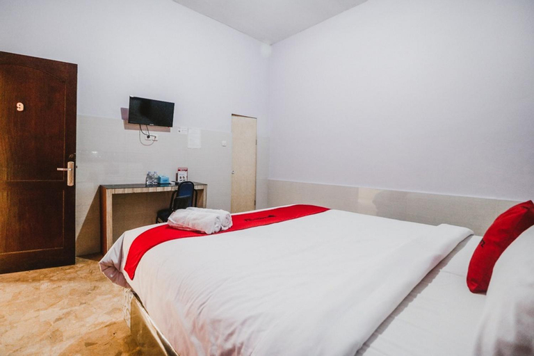 Bedroom 8