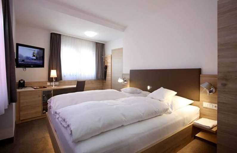 Bedroom 4, Hotel Warteck, Freudenstadt