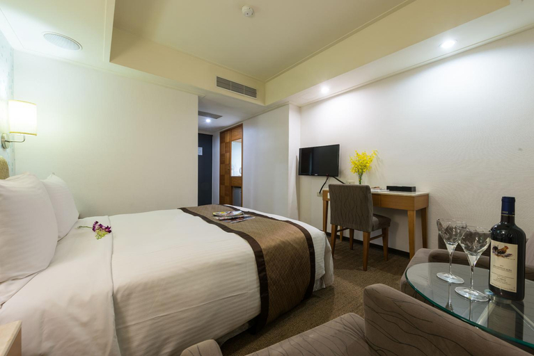 Bedroom 8
