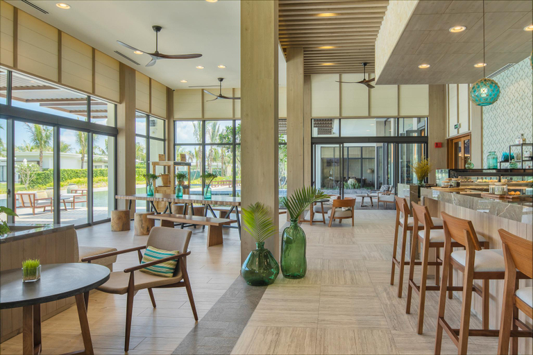 Food & Drinks 5, Melia Ho Tram Beach Resort, Xuyên Mộc