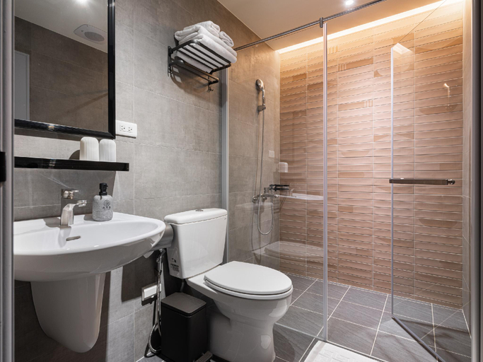 Bathroom 4, NU ERA , Tainan
