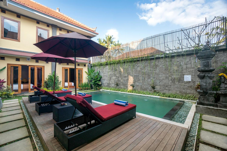 Swimming Pool 9