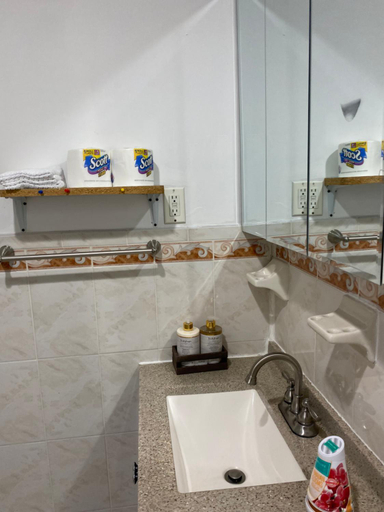 Bathroom 10