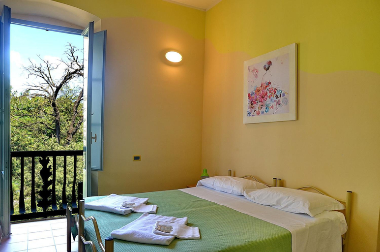Bedroom 10