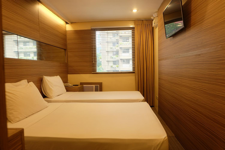 Bedroom 24