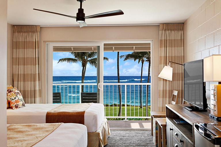 Bedroom, THE ISO HOTEL, Trademark Collection by Wyndham, Kauai