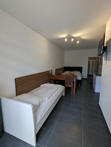 Bedroom 4, Hotel Mettmann, Mettmann