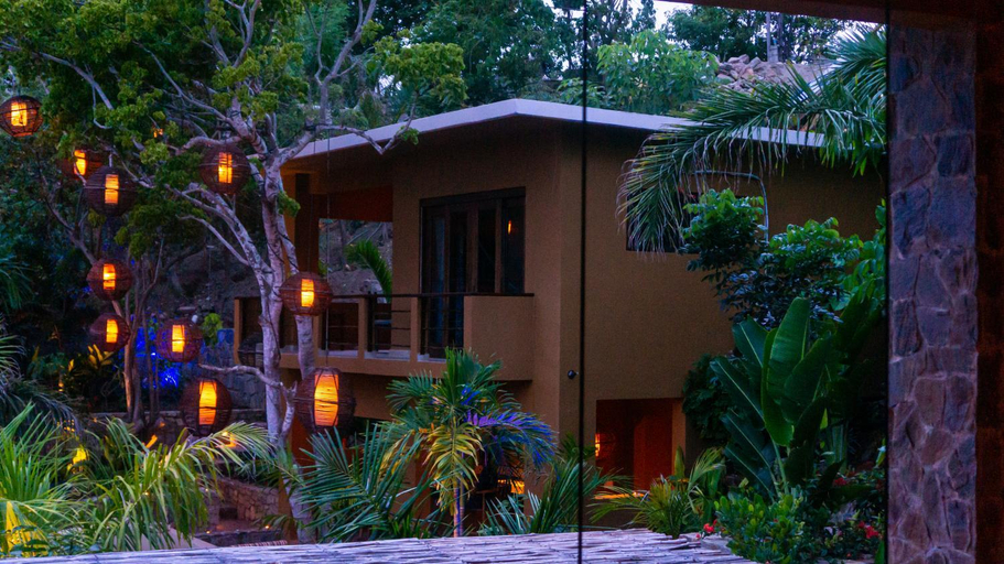 Exterior & Views 1, Casa Sol, Dist. Pochutla