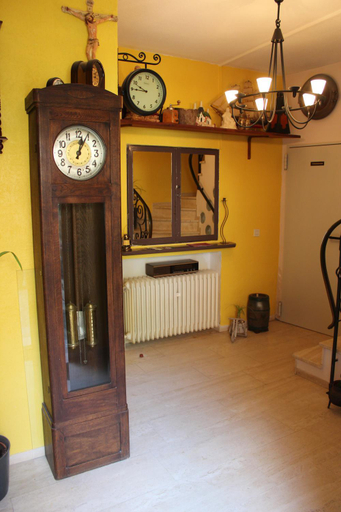 Others 3, Pensione Italia, Cochem-Zell