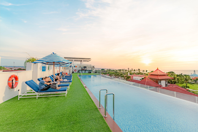 Swimming Pool 19
