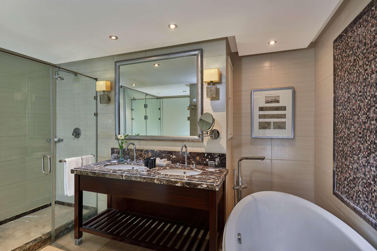 Bathroom 5, Steigenberger Pyramids Cairo, Al-Ahram