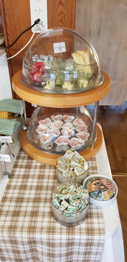 Food & Drinks 5, Gasthof Schonegg B&B, Interlaken