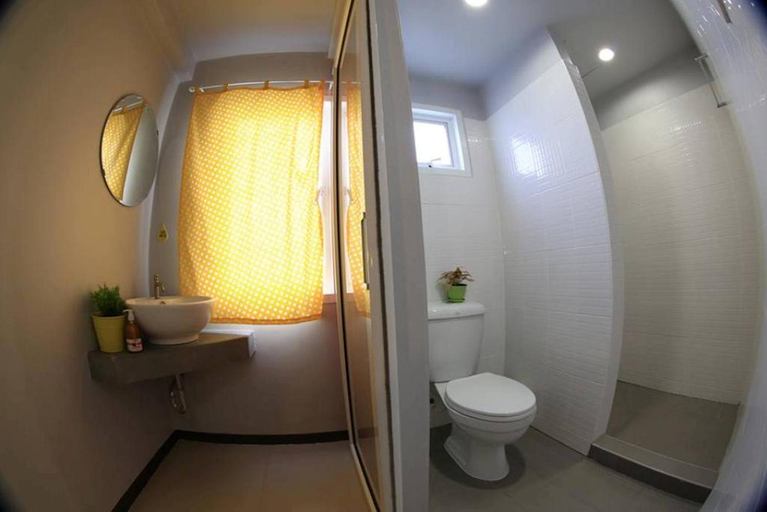 Bathroom 5