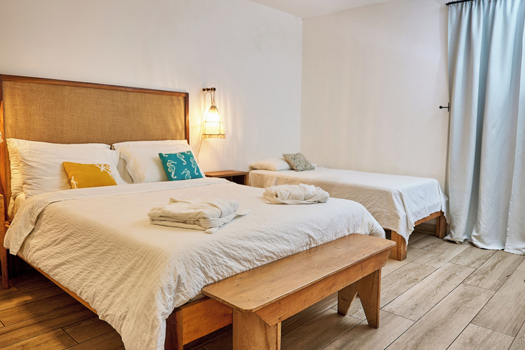 Bedroom 2, Aaki Hotel, León