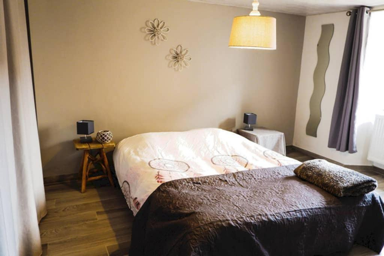 Bedroom 13
