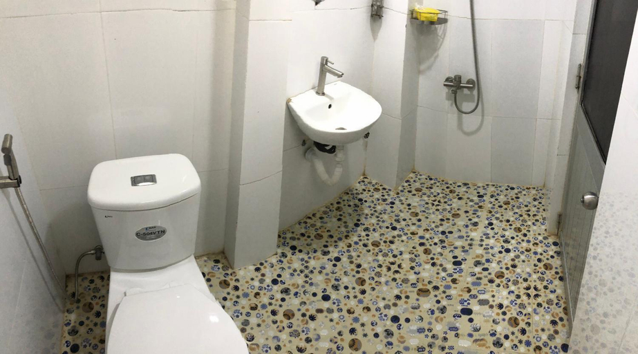 Bathroom 5, Nha nghi PHUONG HIEN, Vũng Tàu