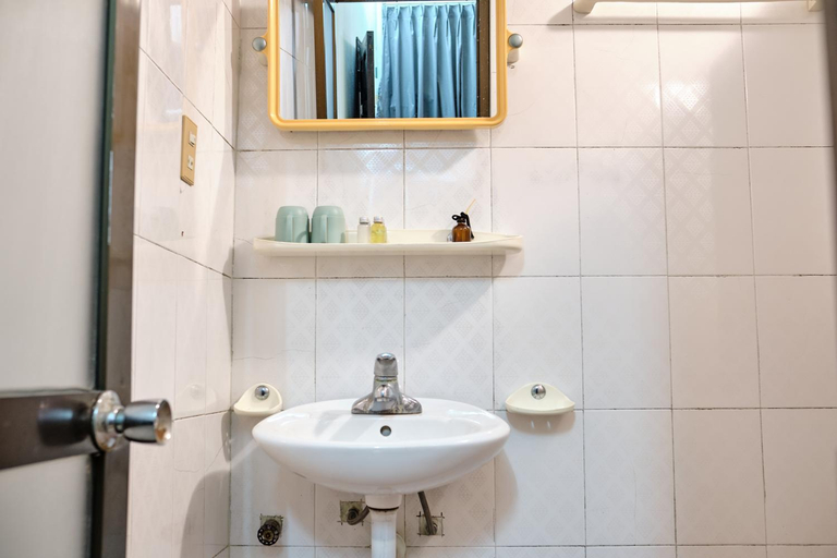 Bathroom 3, Kim's Homestay & Villa , Hạ Long