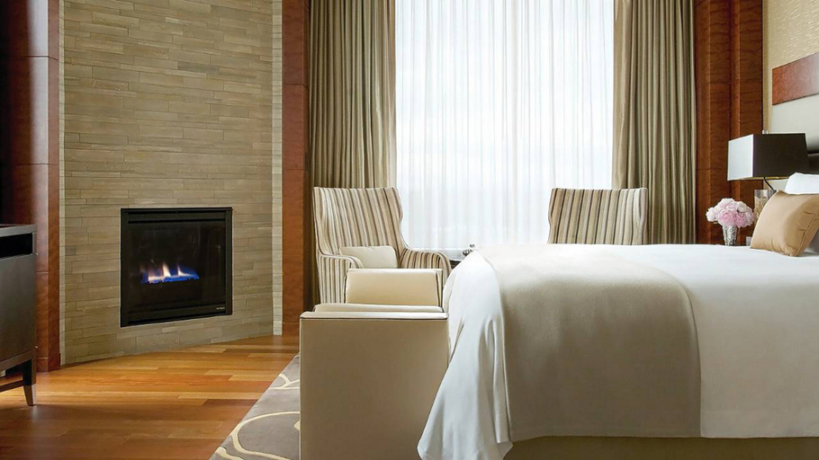 Bedroom 4, Four Seasons Hotel Denver, Denver