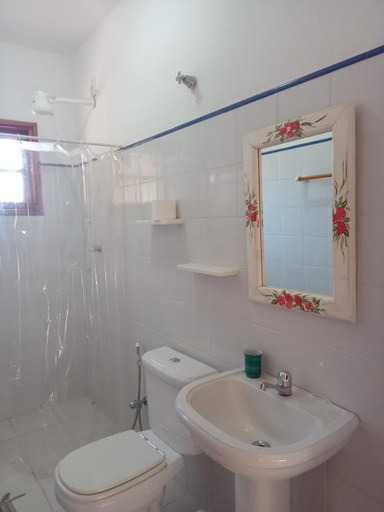 Bathroom 3, Pousada & Chales Quinta da Nascente - Serra da Canastra, Delfinópolis