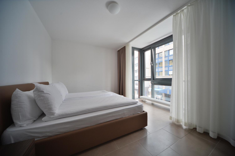 Bedroom 13