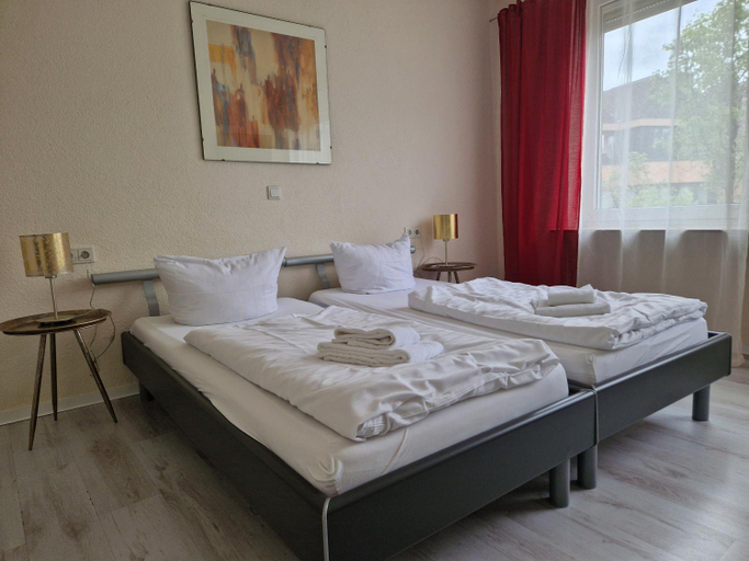 Bedroom 4, Ricks City Hotel, Trier
