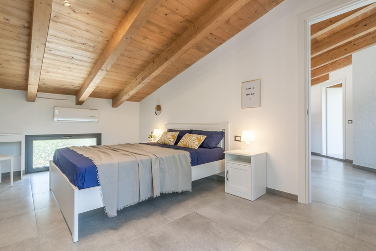 Bedroom 3, Luxury Summer House, La Spezia