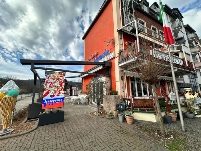 Others 2, Pensione Italia, Cochem-Zell