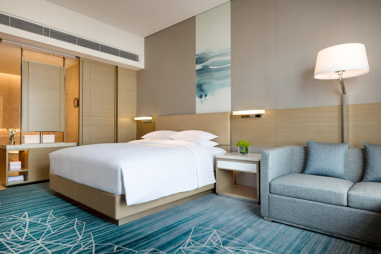 Bedroom 25