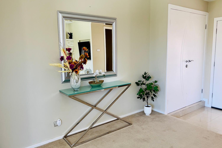 Beautiful house in Sylvania Waters, Sutherland Shire - East