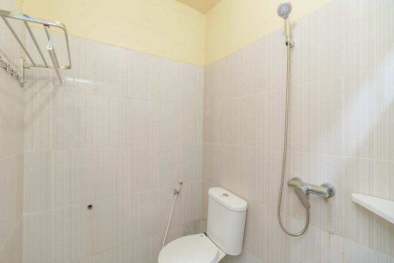 Bathroom 6